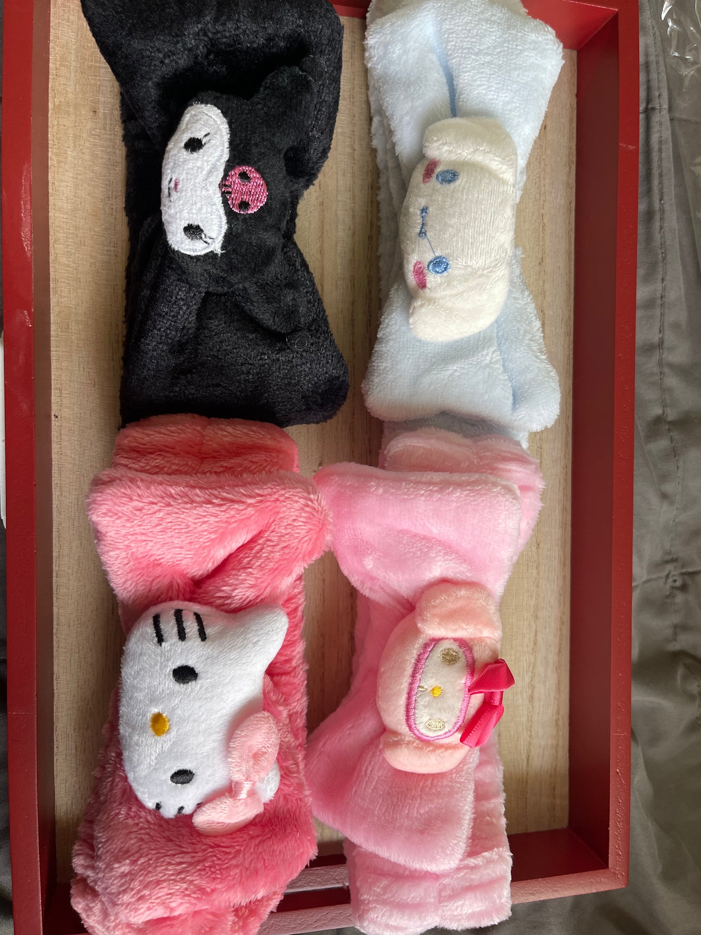 HK and friends headband