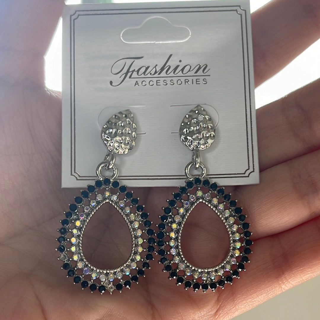 Mia Earrings