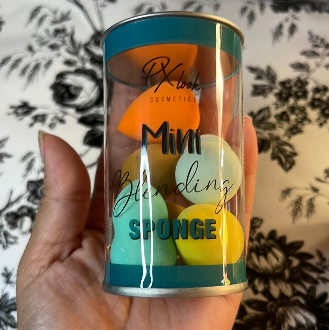 Mini blending sponge